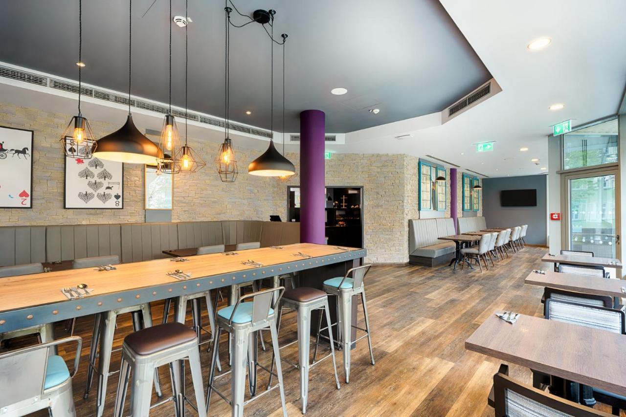 Premier Inn Stuttgart Bad Cannstatt Ngoại thất bức ảnh
